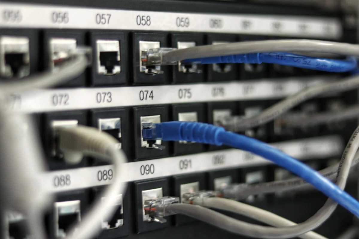 Fiber optic cable installation in Virginia